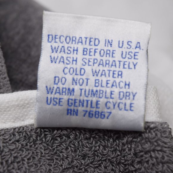W Fort Lauderdale The Residences Pool Beach Resort Towel Cotton Gray White New - Picture 7 of 7